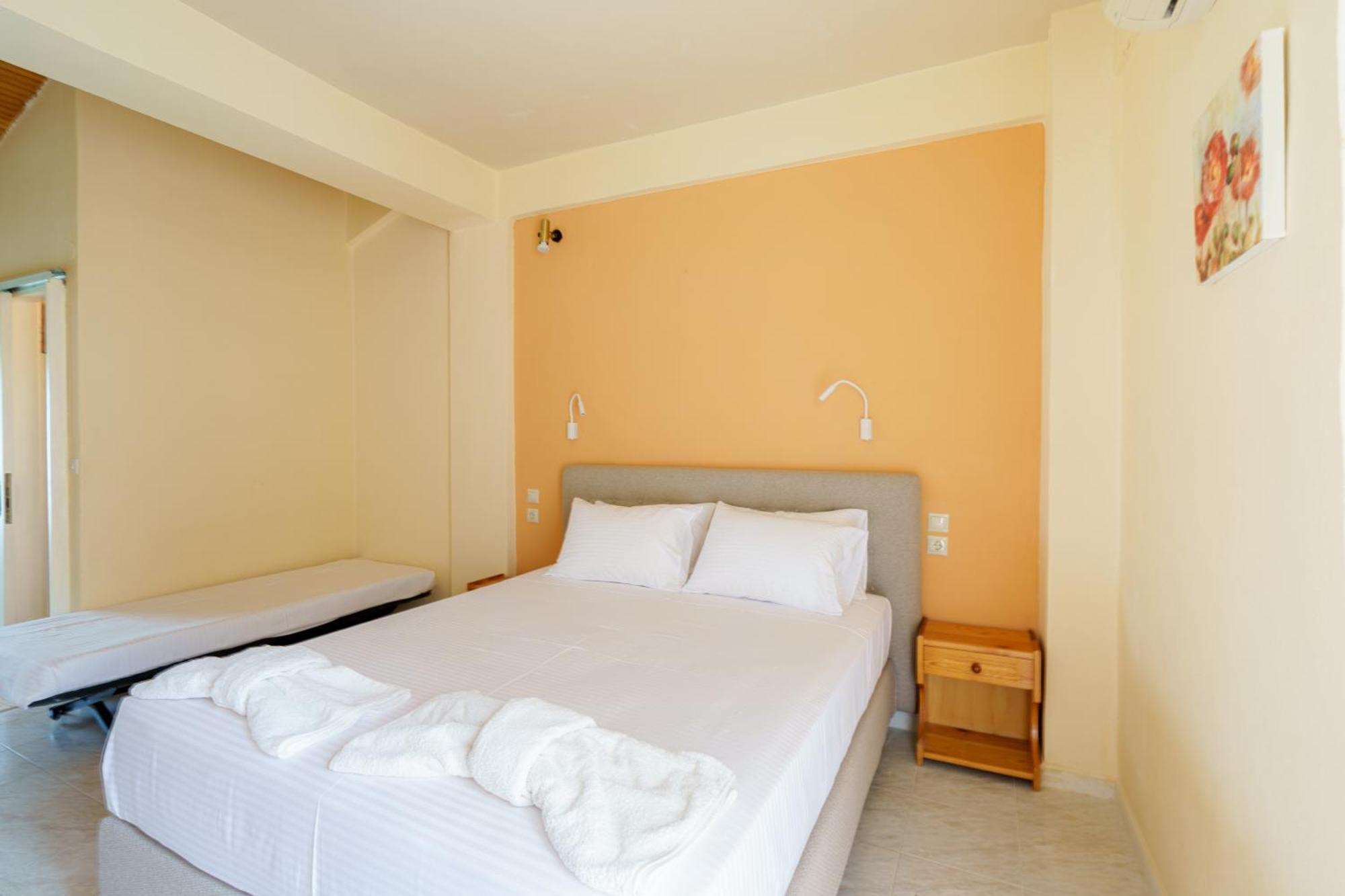 Ramona Apartment Lourdata  Exterior photo